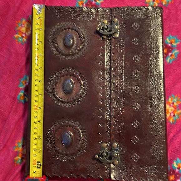 Large Book of Shadows NWOT - Picture 3 of 4